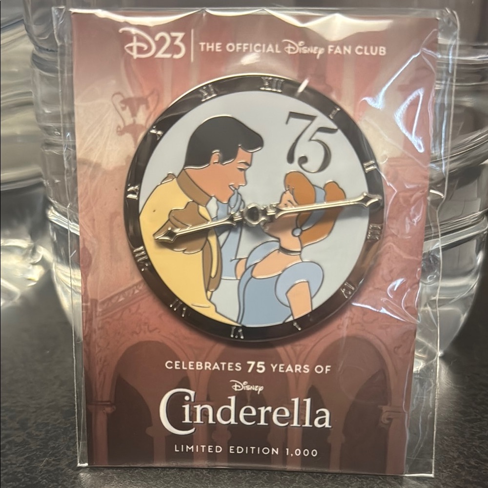 Disney D23 Cinderella 75th Anniversary limited edition 1,000